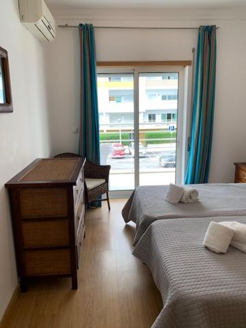 Riviera Flat Apartment Портиман Екстериор снимка